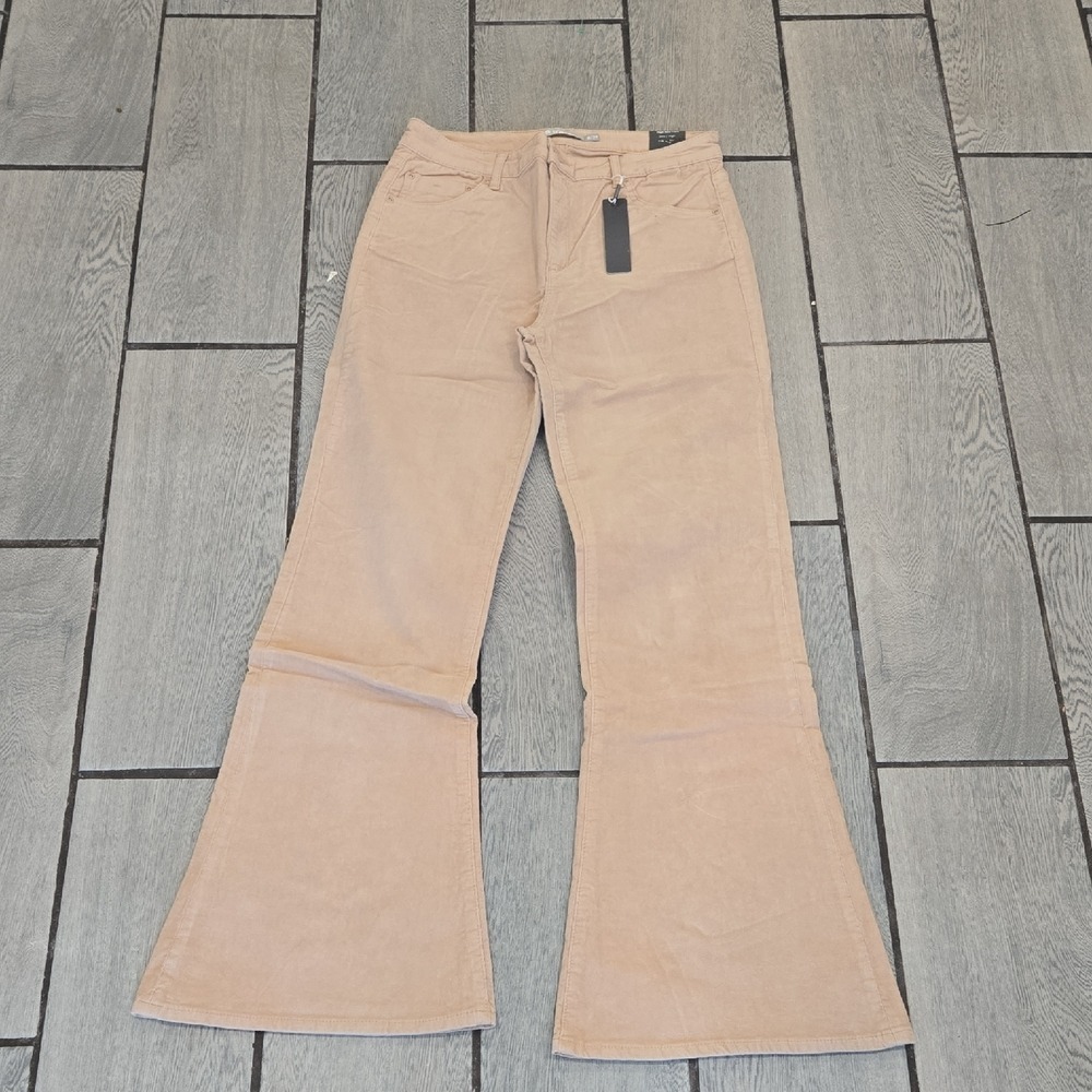 Tractr High Rise Flare Corduroy Pants Tan Slim Fit Women's Size 8 29‎